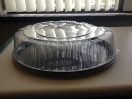 picture of plastic cake containers